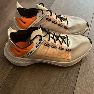 Men’s Nike EXP-X14 Just Do It White/Black/Orange. Mens size 8.5